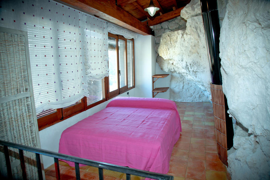 Casa Rural La Bodeguilla Alcala del Jucar Phòng bức ảnh
