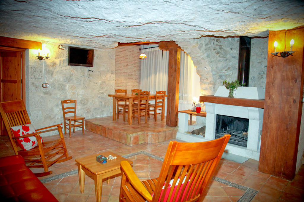 Casa Rural La Bodeguilla Alcala del Jucar Phòng bức ảnh